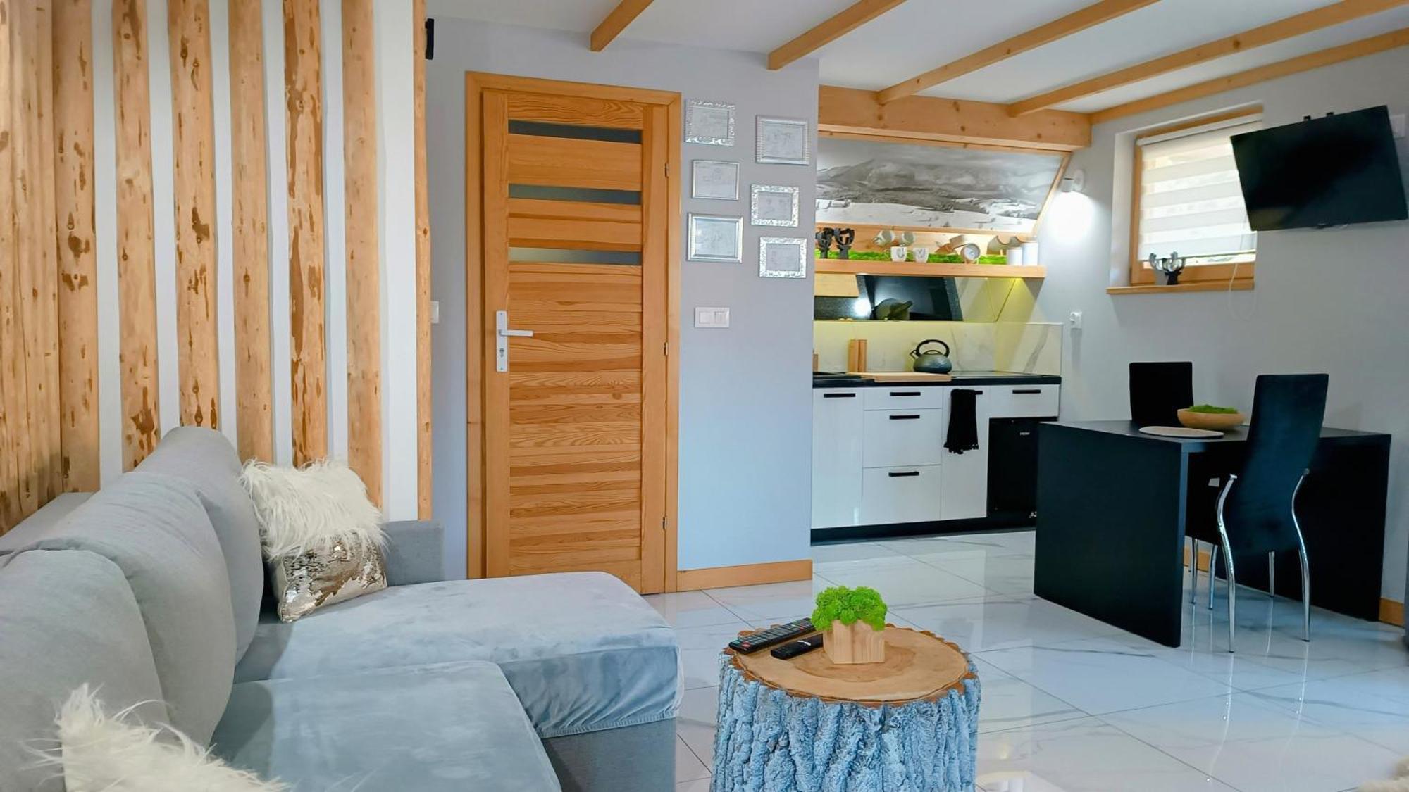 Groń Lux Houses W Domku Tylko Dwa Apartamentyz Jacuzzi Zewnetrznym מראה חיצוני תמונה