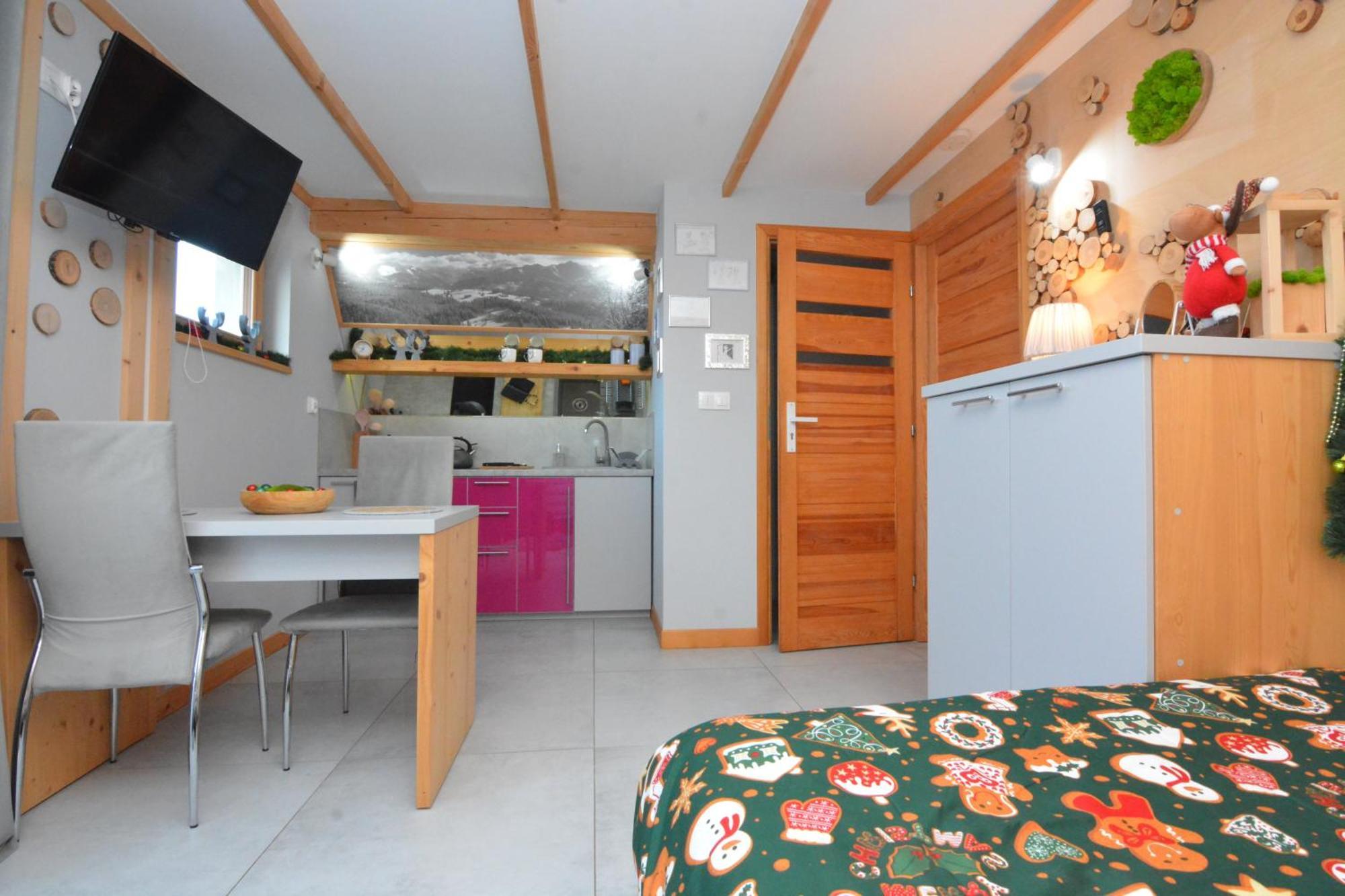 Groń Lux Houses W Domku Tylko Dwa Apartamentyz Jacuzzi Zewnetrznym מראה חיצוני תמונה